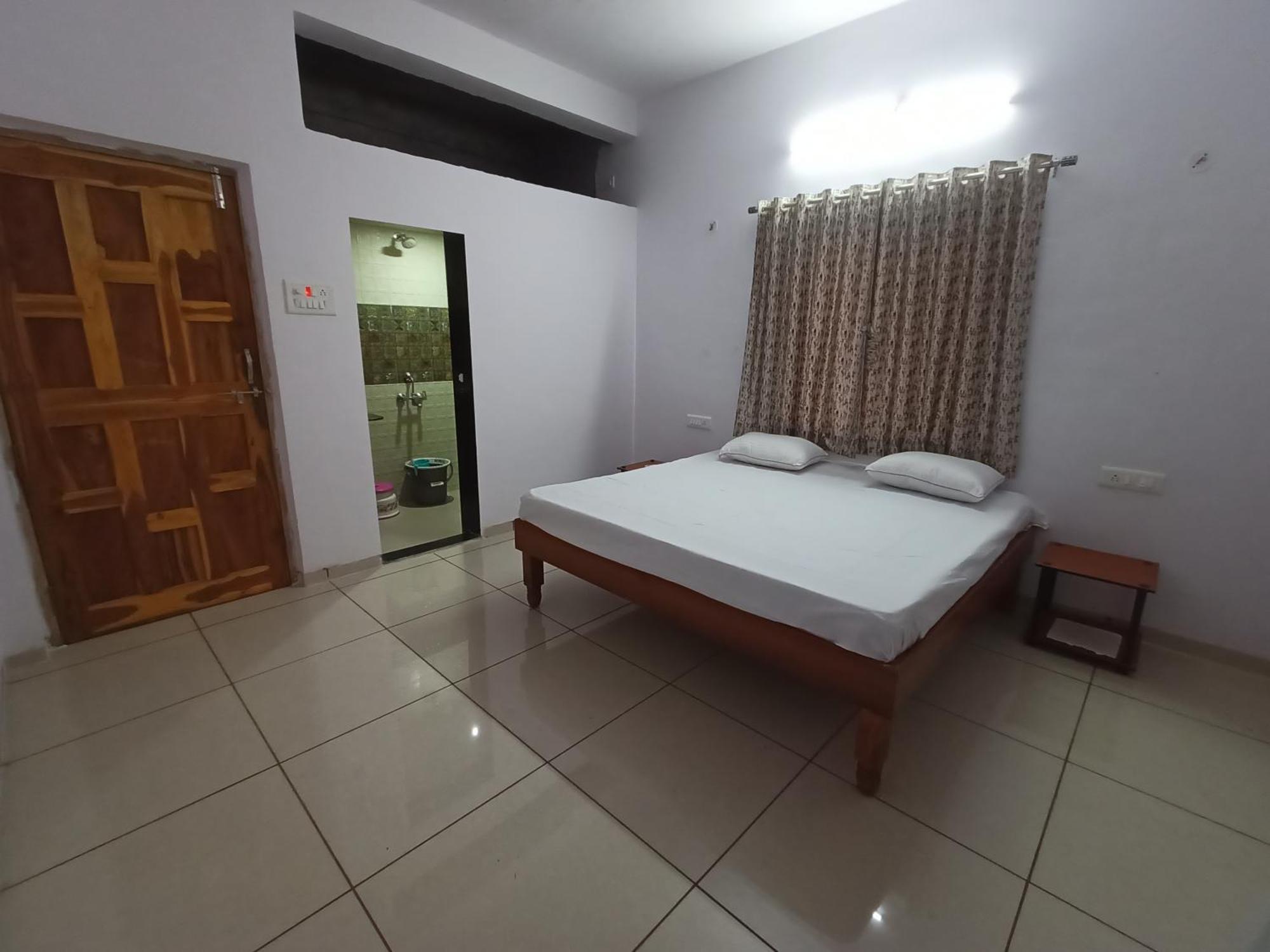 Green Valley Resort Thāl Buitenkant foto